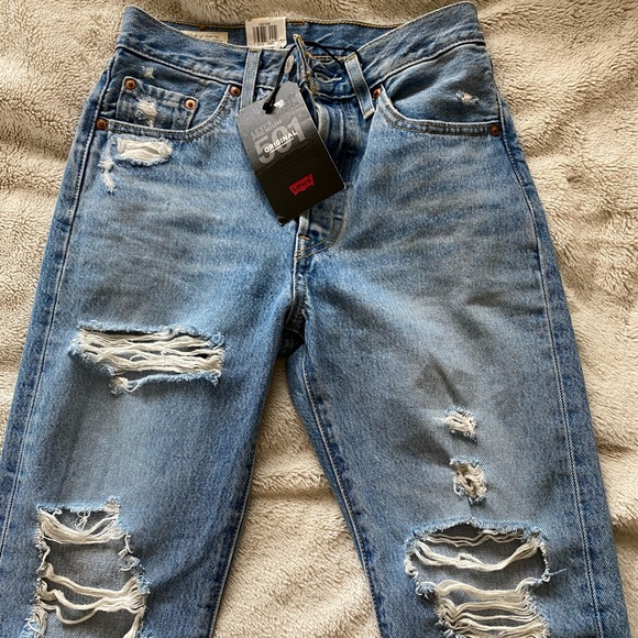 NWT Levi’s 501 Straight leg jeans 24x30 - Picture 4 of 8